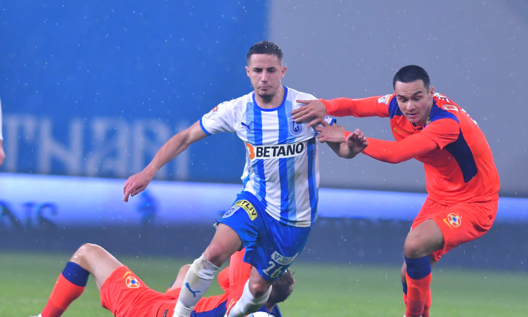 Antoni Ivanov, într-un meci Universitatea Craiova - FCSB / Foto: Sport Pictures