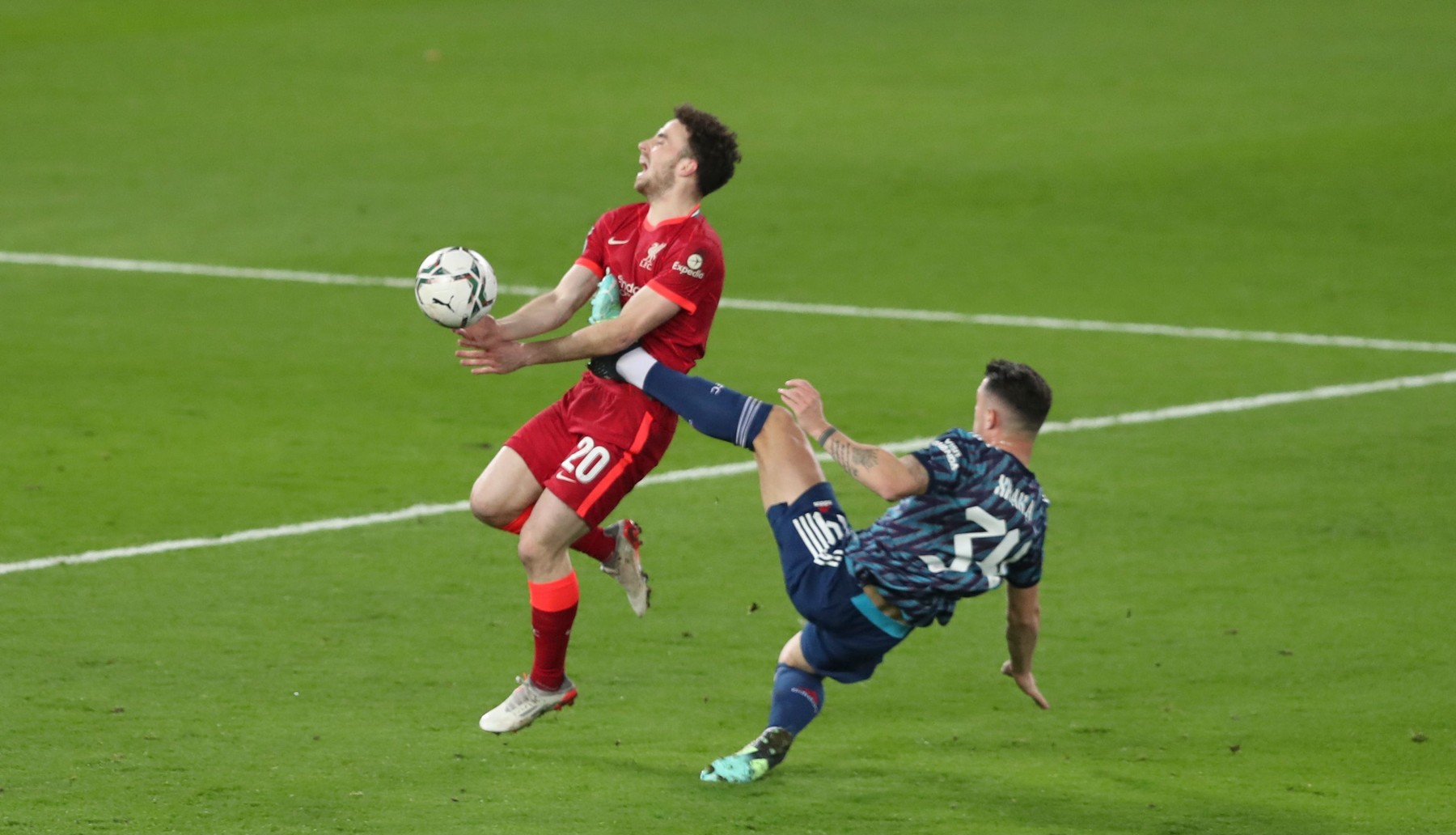 Liverpool - Arsenal 0-0, în semifinalele Cupei Ligii Angliei. Ocazii mari pe final, dar totul se decide în retur