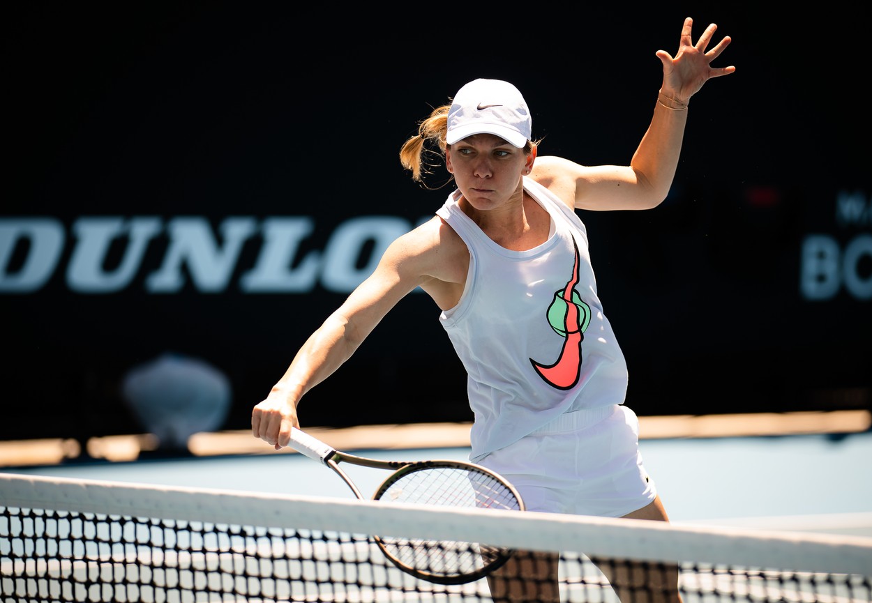Simona Halep a făcut primul antrenament la Dubai. Cine este noul partener