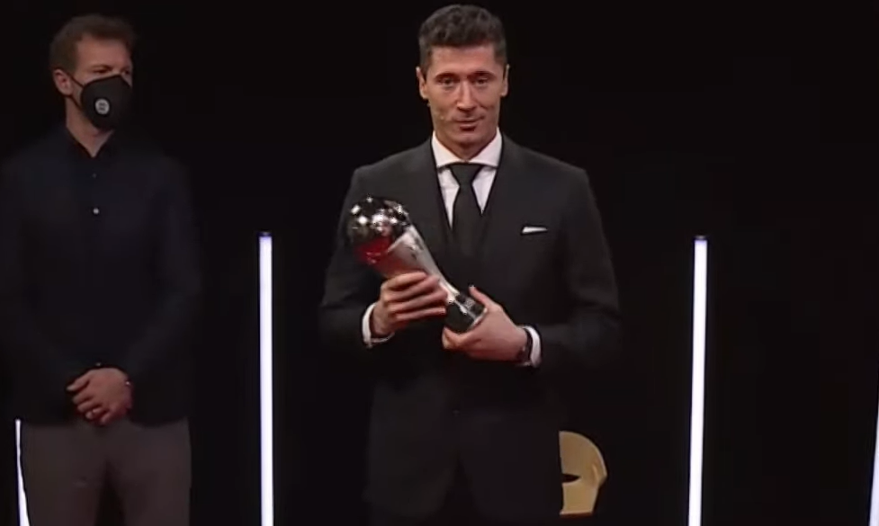 FIFA The Best 2021 | Lewandowski, marele câștigător al serii! Ronaldo a primit un trofeu special. Toate premiile acordate