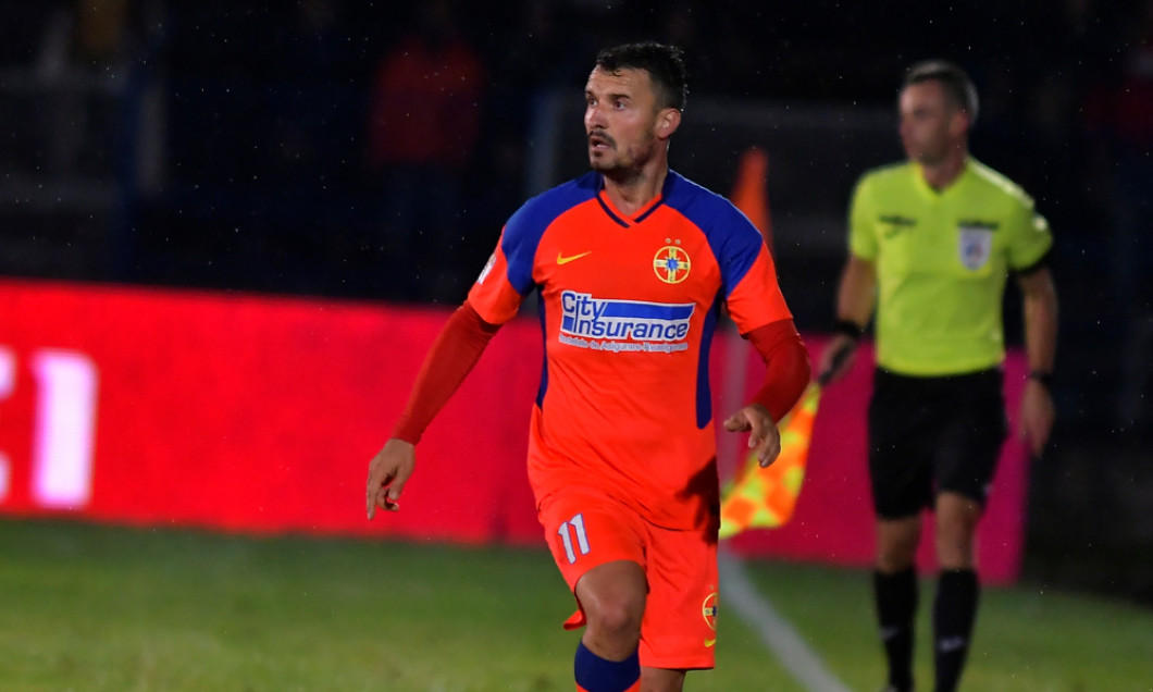 Constantin Budescu, în tricoul FCSB-ului / Foto: Sport Pictures