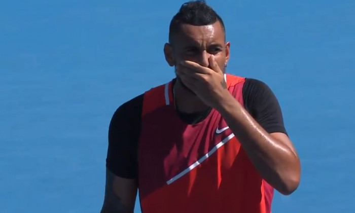 kyrgios minge copil3