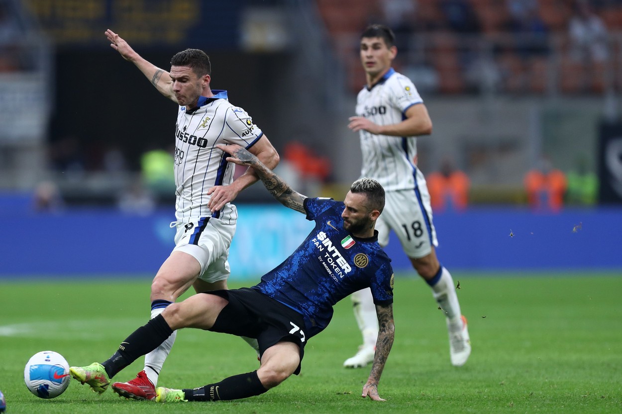 Inter Milano face primul transfer important din 2022. Liderul din Serie A s-a înțeles cu Robin Gosens