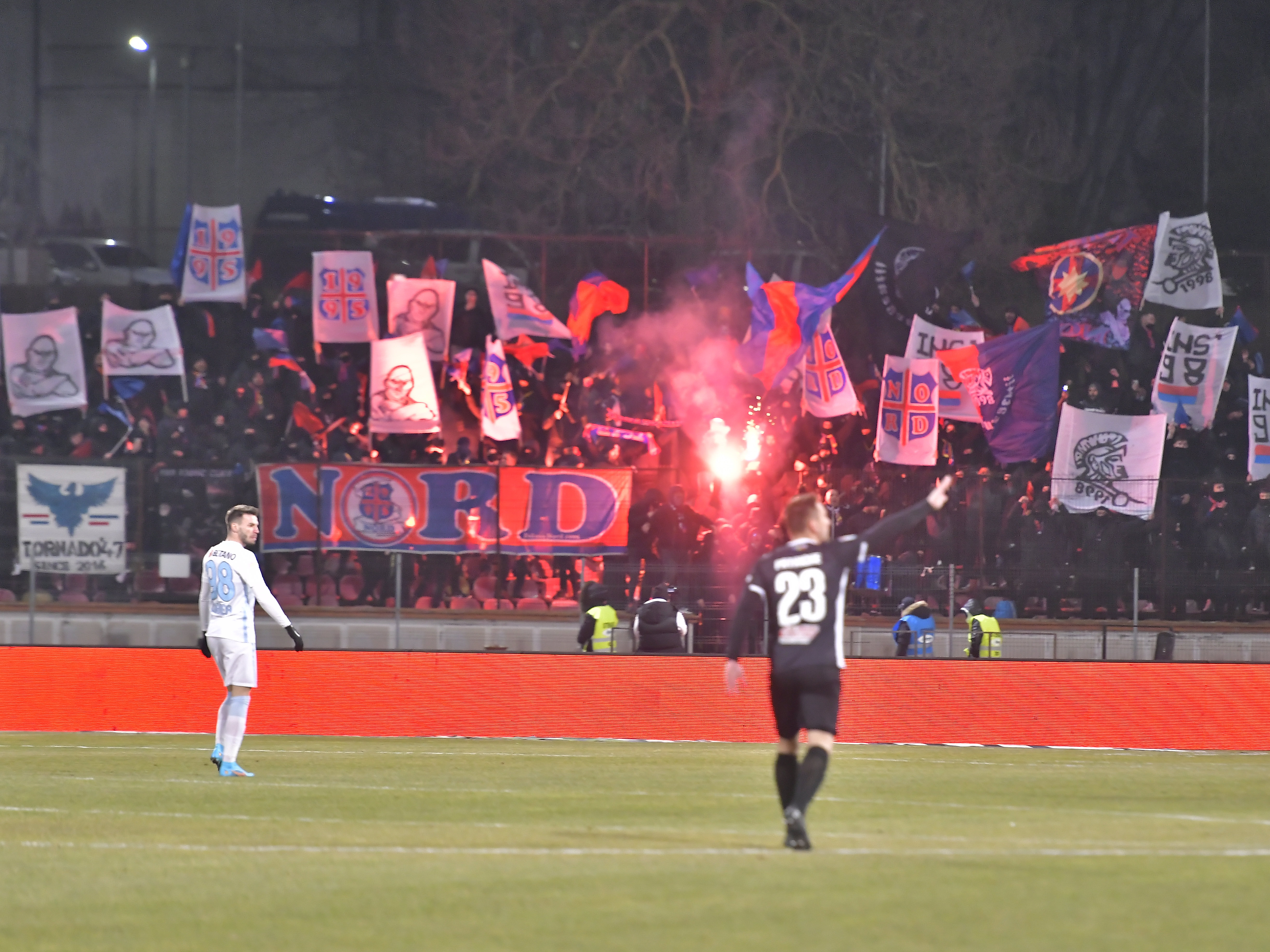 Dinamo - FCSB 0-1, ACUM, Digi Sport 1. Povestea se repetă! Dinamo, în zece, după eliminarea lui Răuță