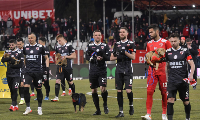 FOTBAL:DINAMO BUCURESTI-FCSB, LIGA 1 CASA PARIURILOR (30.01.2022)