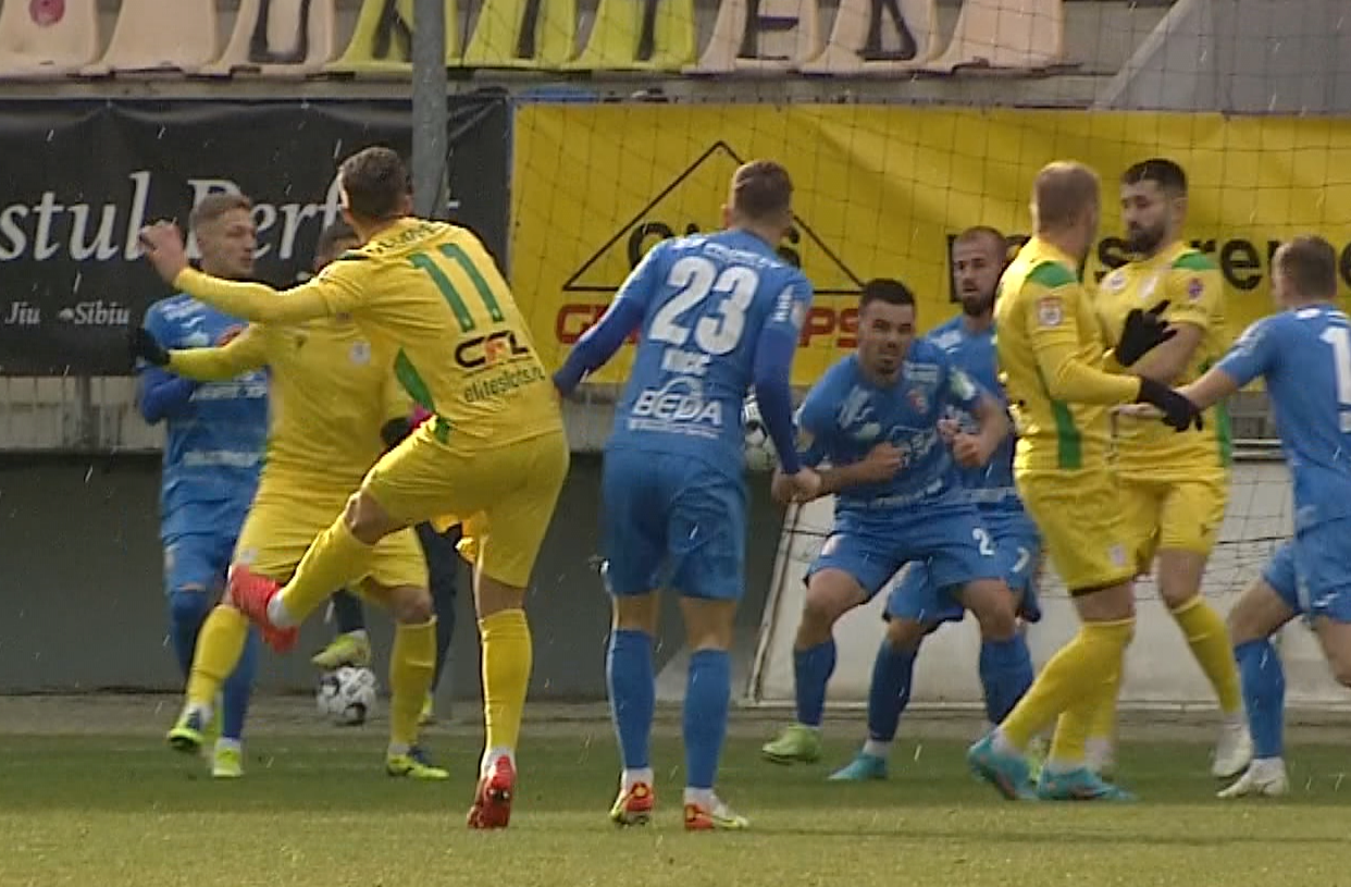 Chindia Târgoviște - CS Mioveni 0-0. Gazdele au fost mai insistente, dar fără efect pe tabelă