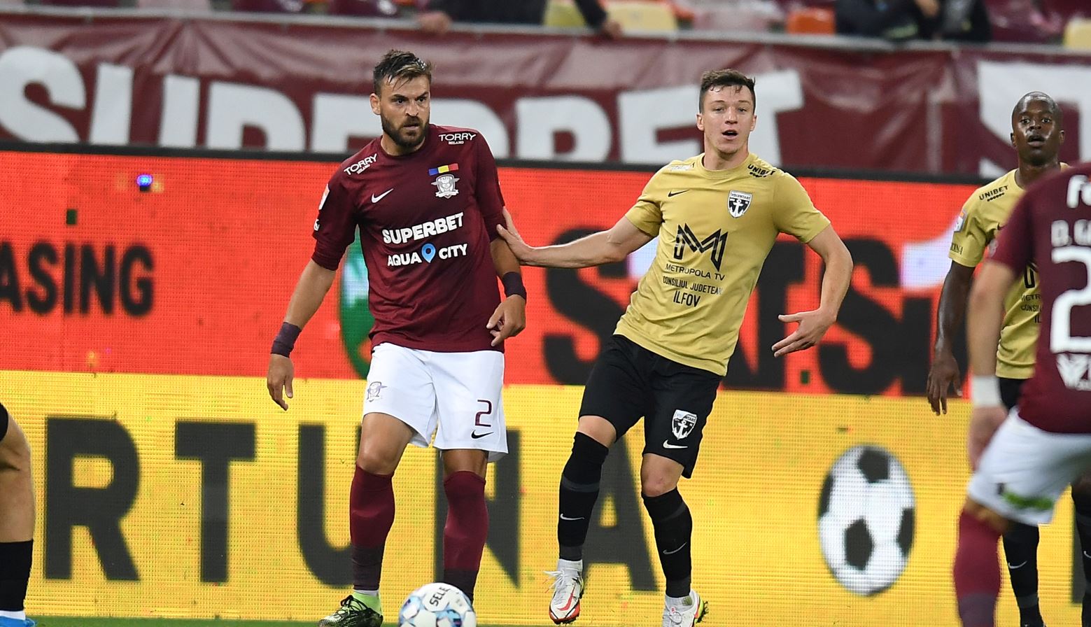 OFICIAL | Rapid s-a despărțit de fundașul Anestis Nastos