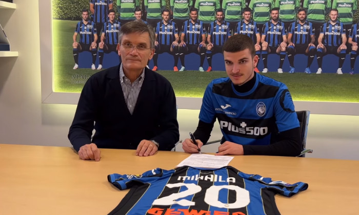 Valentin Mihăilă a semnat cu Atalanta / Foto: Captură Youtube@Atalanta Bergamasca Calcio