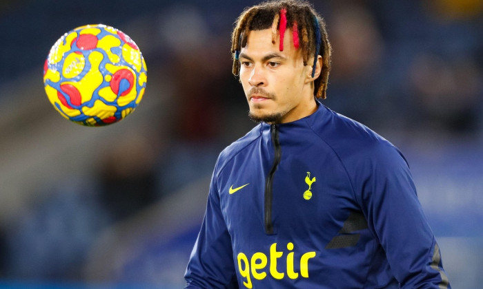 Leicester, UK. 19th January 2022: King Power Stadium, Leicester, Leicestershire, England; Premier League Football, Leicester City versus Tottenham Hotspur; Dele Alli of Tottenham Hotspur during the pre-match warm-up Credit: Action Plus Sports Images/Alamy