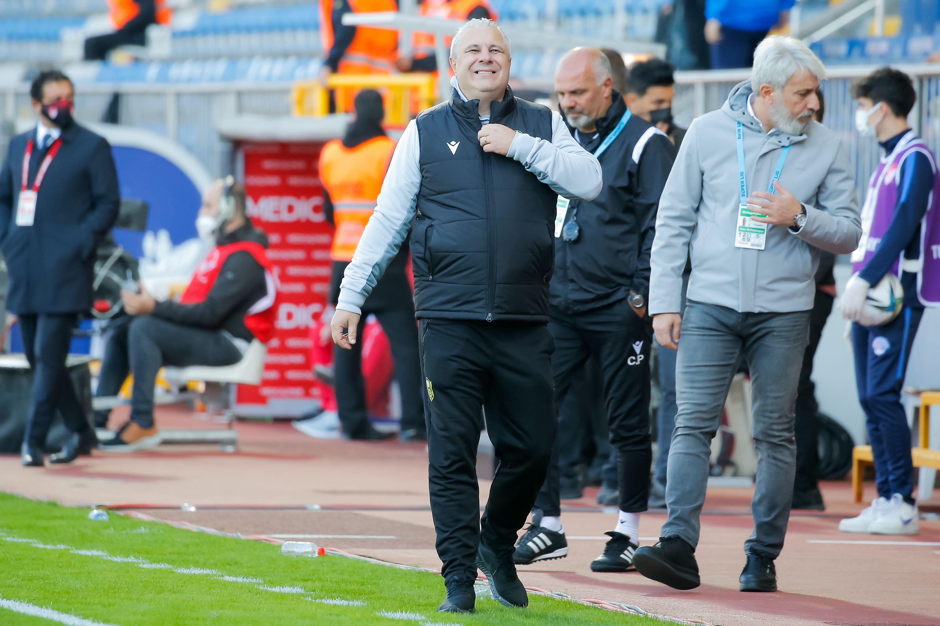 Marius Șumudică, desființat de fostul antrenor de la Malatyaspor: ”Te uiți la Montella, apoi te uiți la el! Ești amator?”