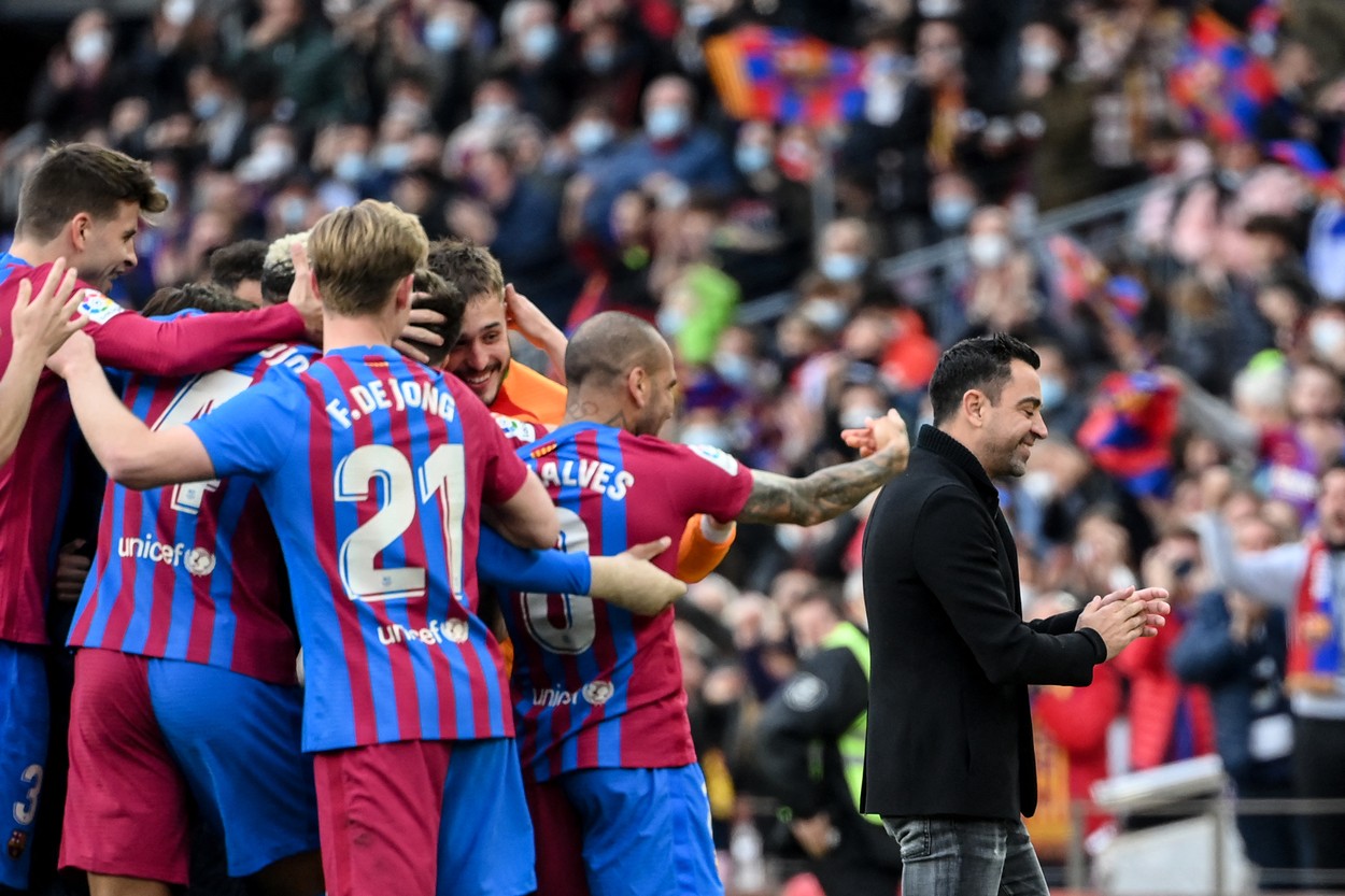 Xavi, în al nouălea cer după Barcelona - Atletico 4-2. Ce spune despre eliminarea lui Dani Alves + rugăminte pentru fani