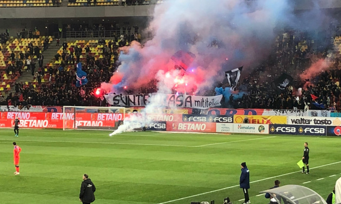 Suporterii FCSB-ului, la meciul cu U Craiova 1948 / Foto: Digi Sport