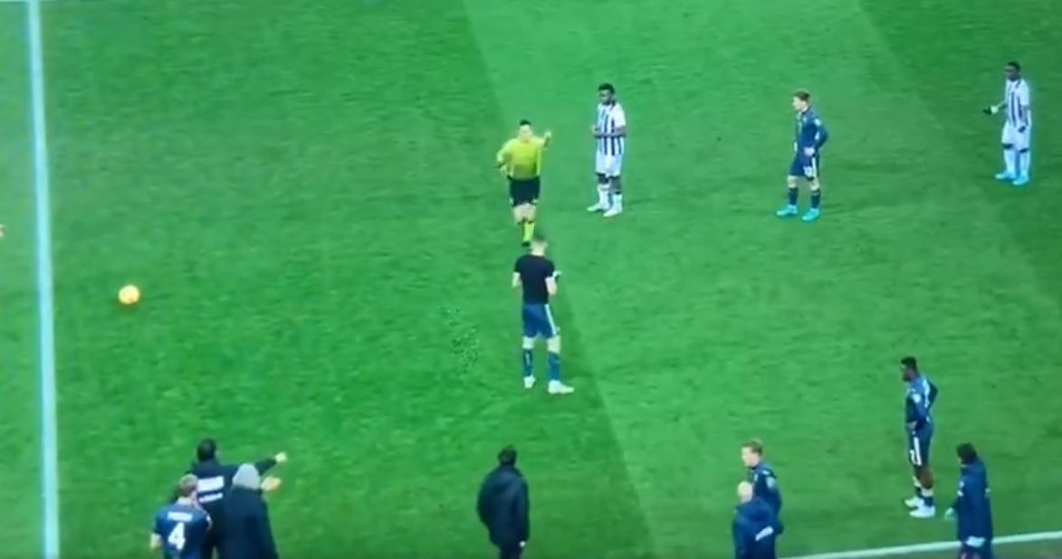 A cerut cartonaș galben cu insistență pentru a rata un meci și a prinde derby-ul cu Juventus. Reacția arbitrului