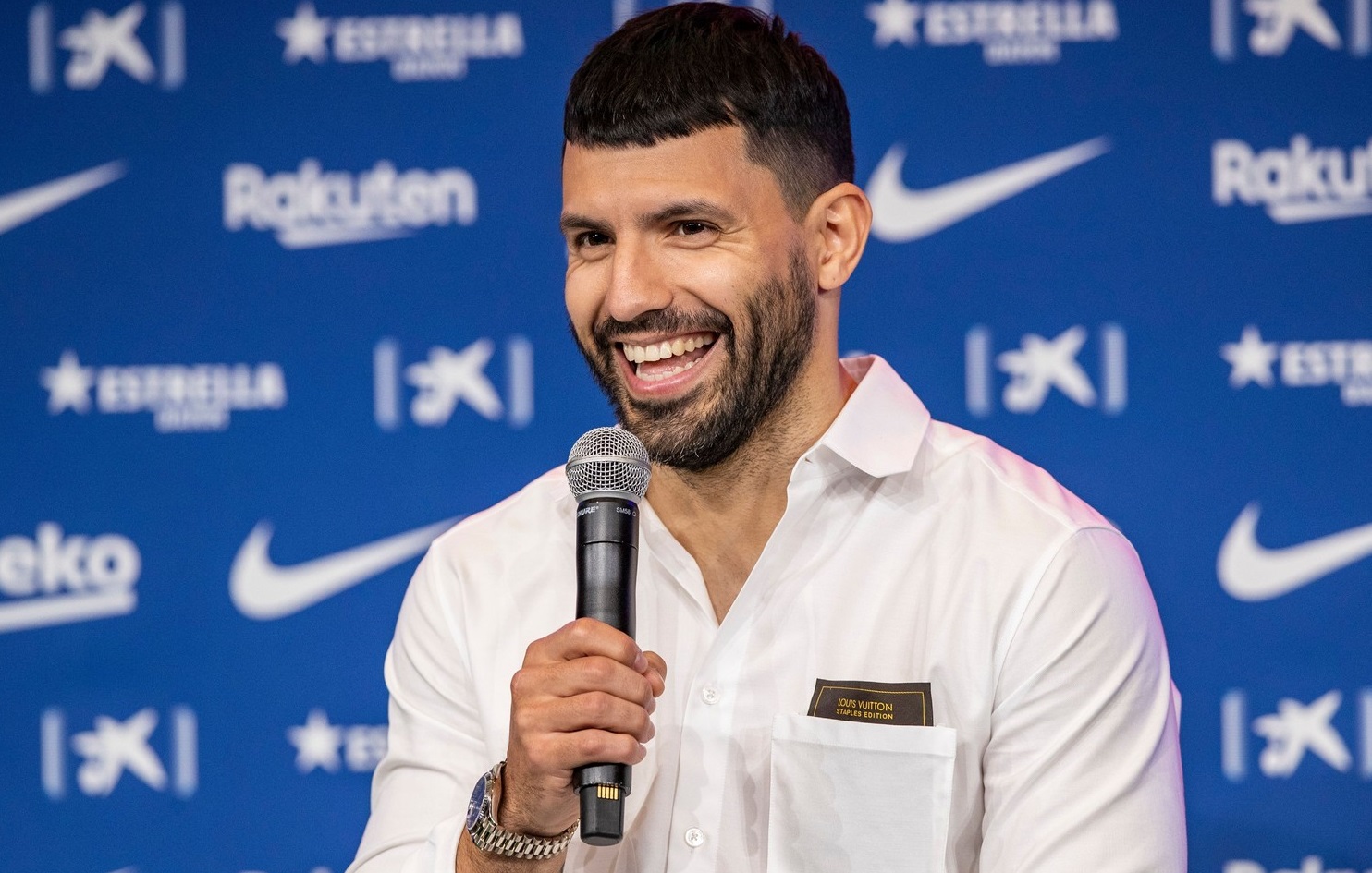 Aguero a povestit, cu mult umor, operația la inimă: M-a întrebat dacă mă doare, apoi și-a dat seama că nu taie bine!