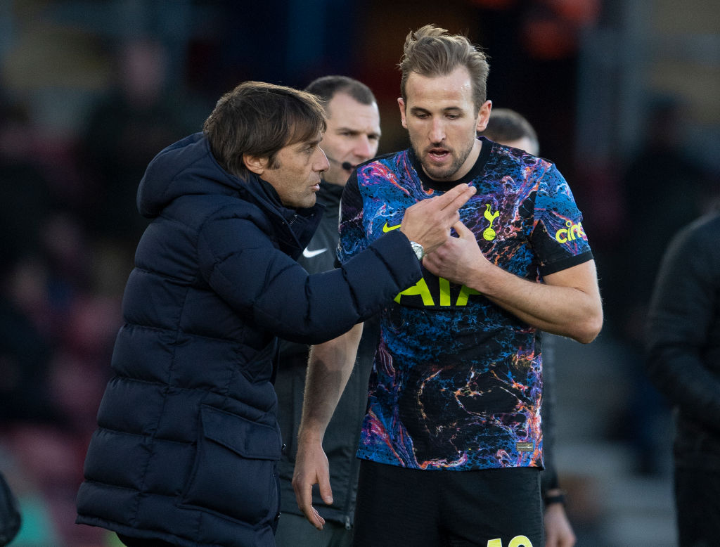 Harry Kane, încântat de relația cu Antonio Conte. Condiția esențială pusă de atacant pentru a rămâne la Tottenham