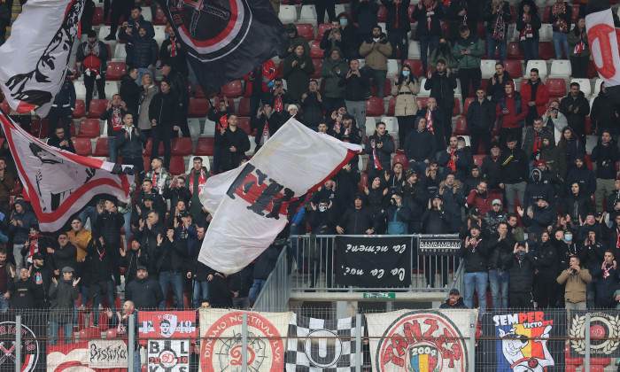 FOTBAL:UTA ARAD-DINAMO BUCURESTI, LIGA 1 CASA PARIURILOR (13.02.2022)