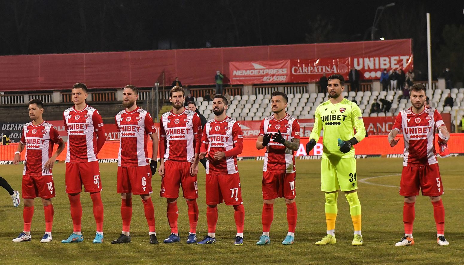 Dinamo caută stadion pentru sezonul următor. Trei variante luate în calcul