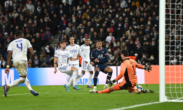 Paris Saint-Germain v Real Madrid: Round Of Sixteen Leg One - UEFA Champions League