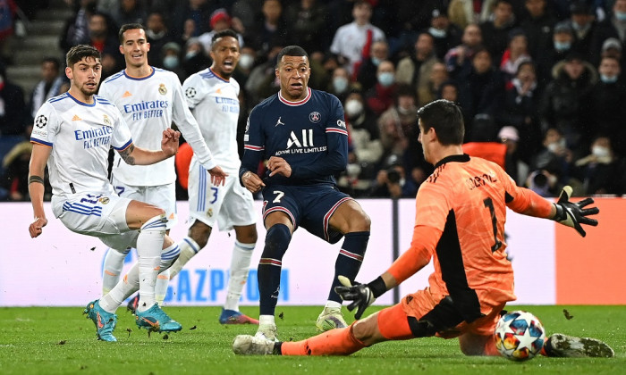 Paris Saint-Germain v Real Madrid: Round Of Sixteen Leg One - UEFA Champions League