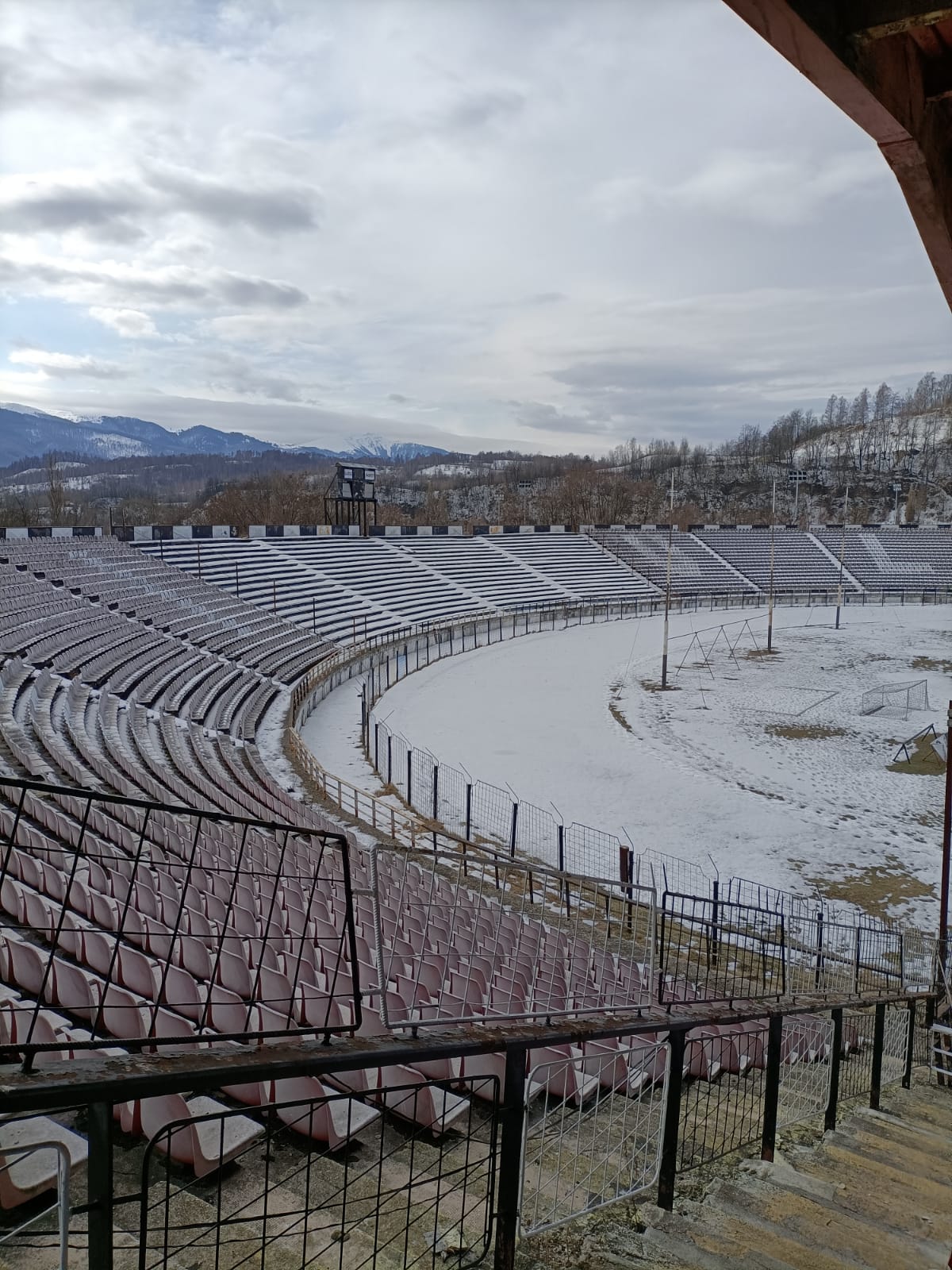 Imagine Stire Un stadion din România urmează să se transforme în 2026! Anunțul autorităților + Costul lucrărilor | 2review.ro