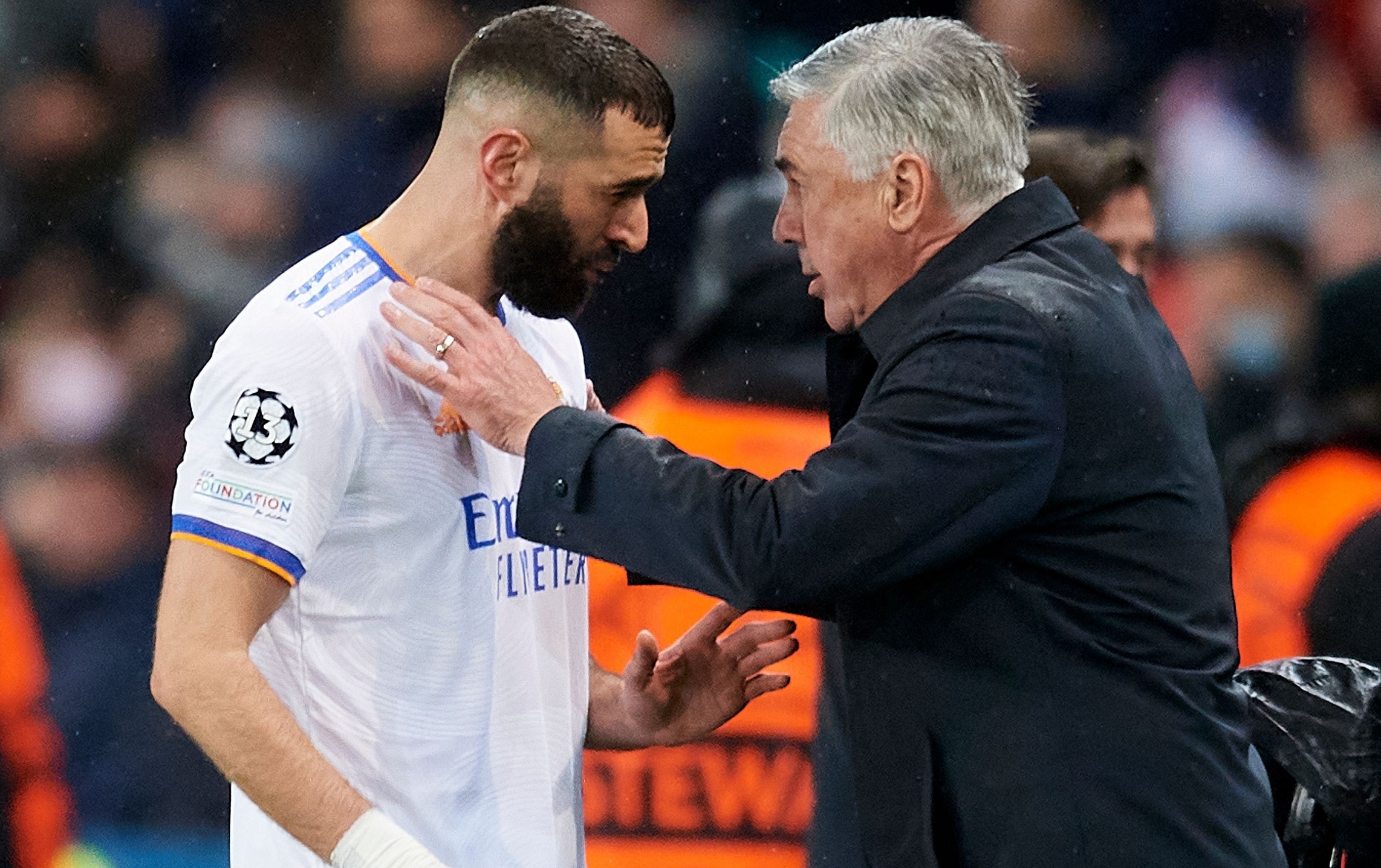 Benzema și Ancelotti au ajuns "la cuțite" după prestația rușinoasă cu PSG. S-a aflat ce și-au reproșat unul altuia