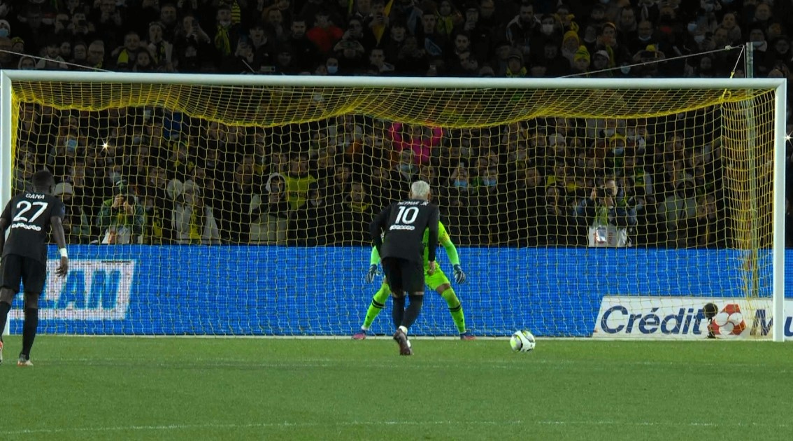 Neymar s-a făcut de râs în meciul Nantes - PSG! Penalty executat lamentabil: ”Nu se poate așa ceva!”