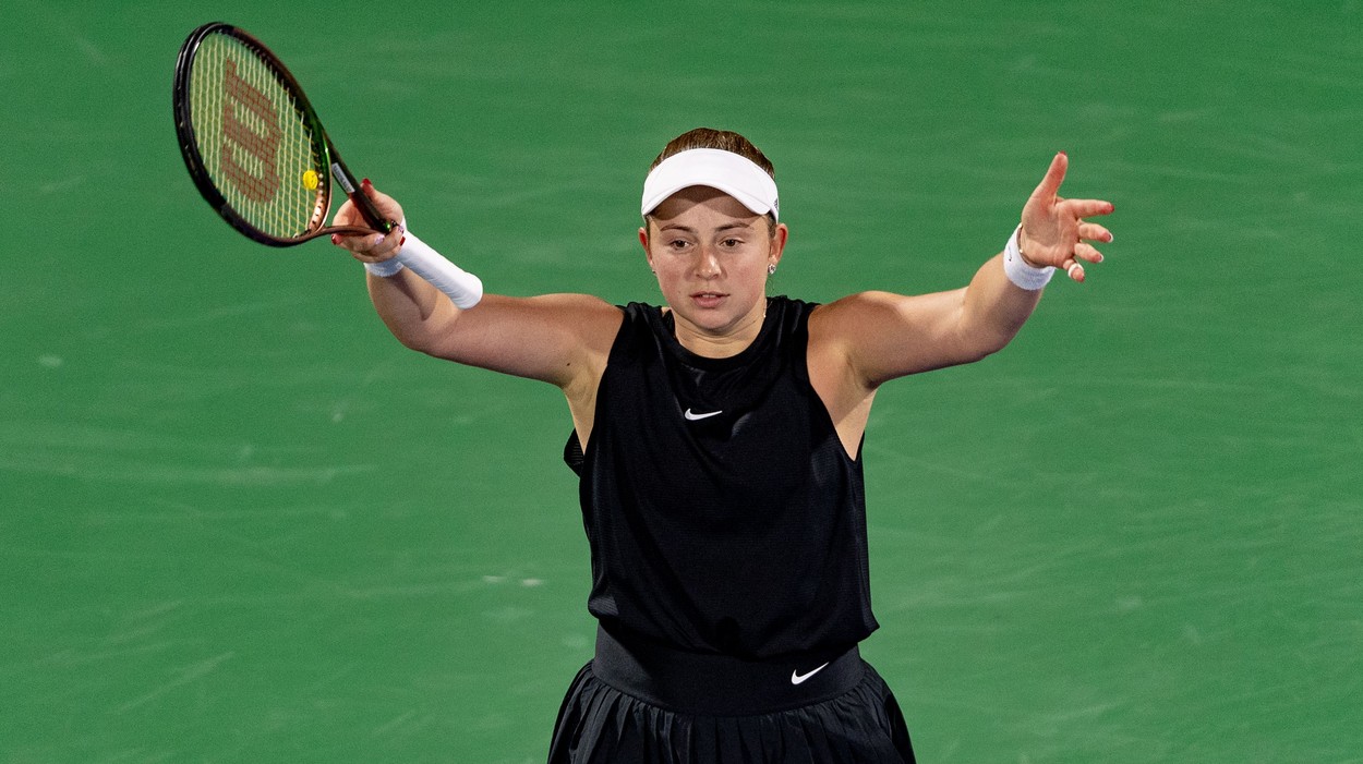 Jelena Ostapenko – Veronika Kudermetova 6-0, 6-4, finala turneului de la Dubai. Al cincilea titlu din cariera letonei