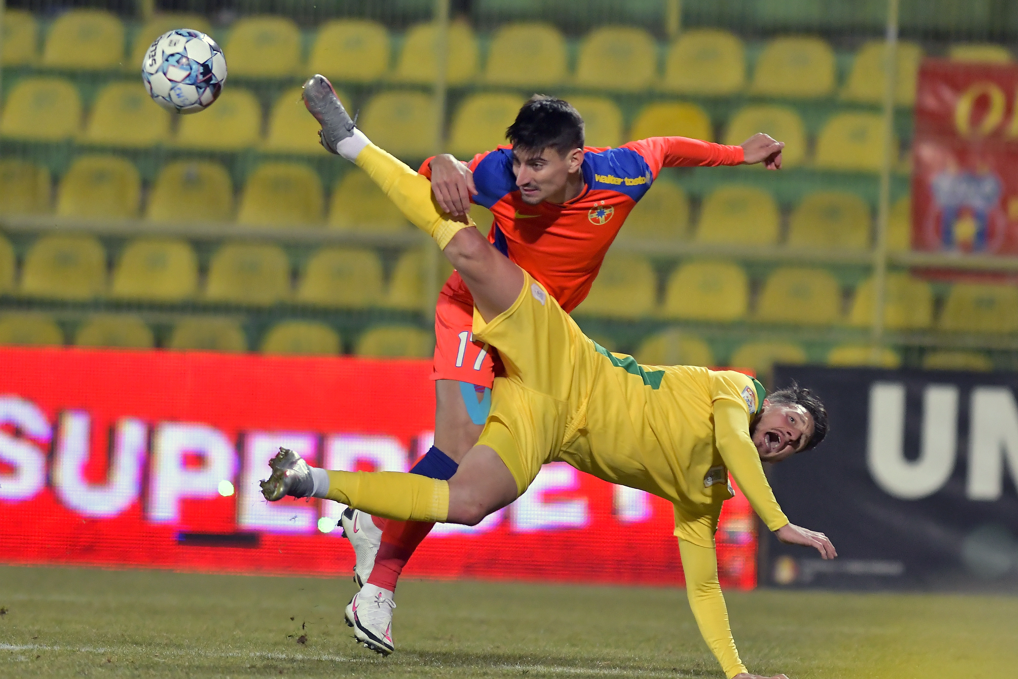 FCSB nu convinge că are forța de a se lupta pentru titlu. "Glumă, glumă, dar nu jucăm nimic"