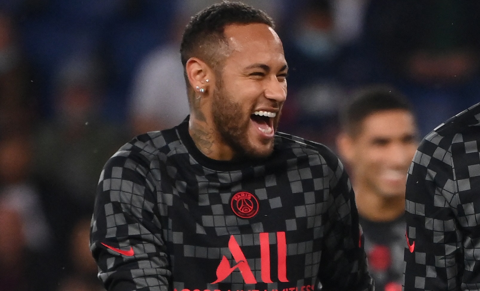 Neymar nu s-a putut abține și l-a luat în râs pe arbitrul meciului cu Nantes imediat după ce a ajuns acasă