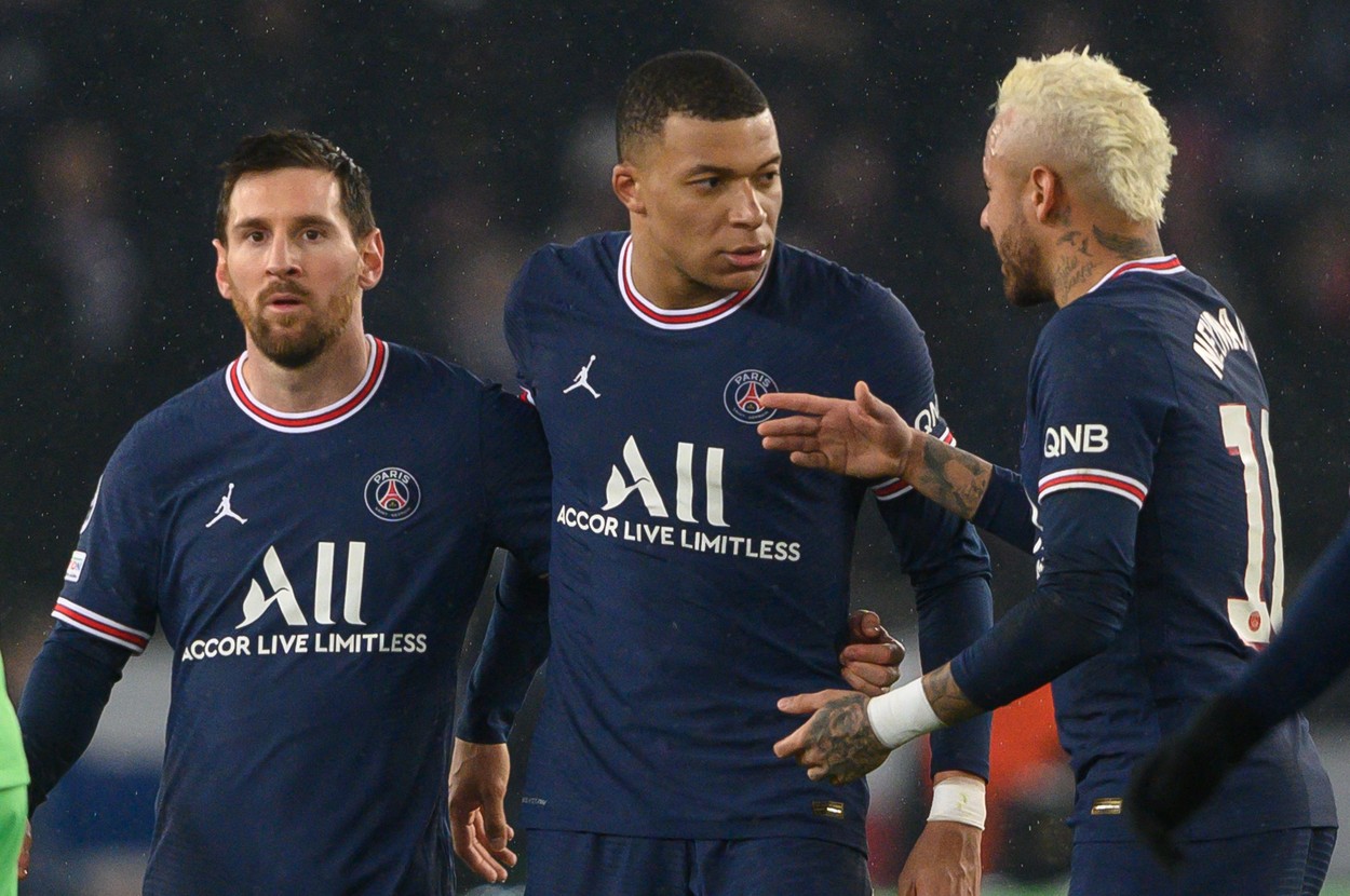 Neymar, preferat de fani într-un sondaj în fața lui Messi și a lui Mbappe. Peste 21.000 de oameni au votat