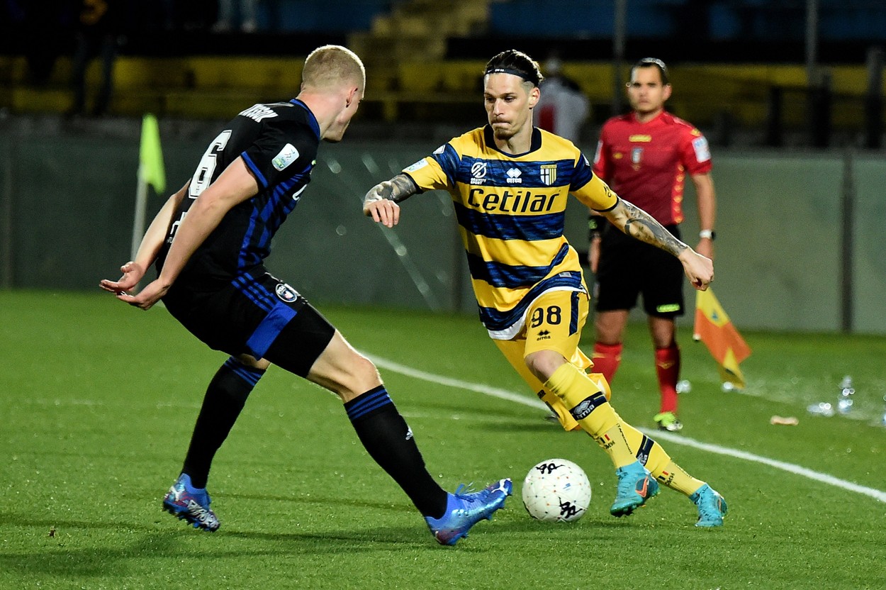 Duelul românilor din Serie B, încheiat la egalitate. Ce note au primit Dennis Man, George Pușcaș și Marius Marin