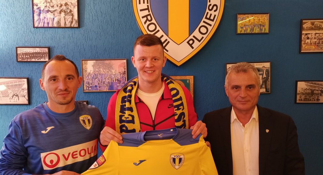 Răzvan Horj a semnat cu Petrolul un contract pe doi ani şi jumătate
