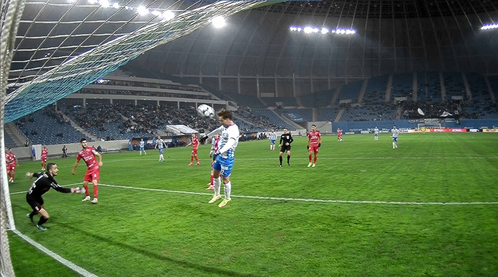 Universitatea Craiova - Chindia Târgoviște 1-0, ACUM, la Digi Sport 1. Dâmbovițenii cer de două ori penalty la aceeași fază