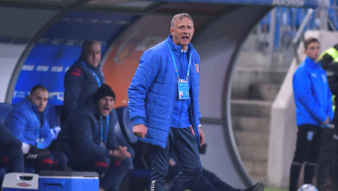 Emil Săndoi, ”foarte supărat” pe jucători după 0-1 cu Universitatea Craiova. Ce le-a reproșat