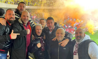 Marius Șumudică, în tribune la Rapid - Dinamo / Foto: Instagram@coachsumudica