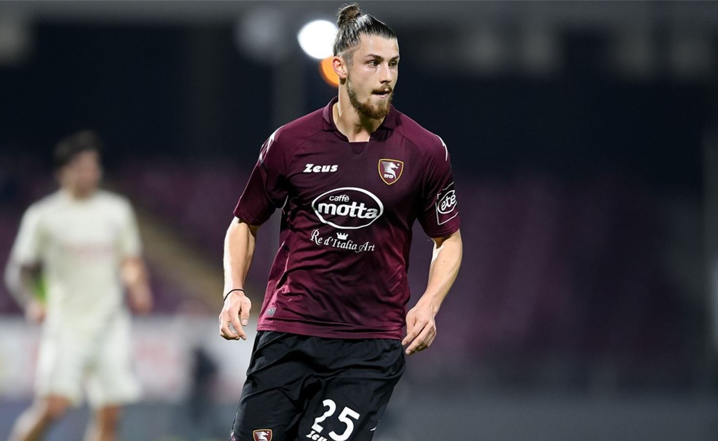 Radu Drăgușin, integralist în meciul Salernitana – Bologna 1-1. Nota primită de fundașul român