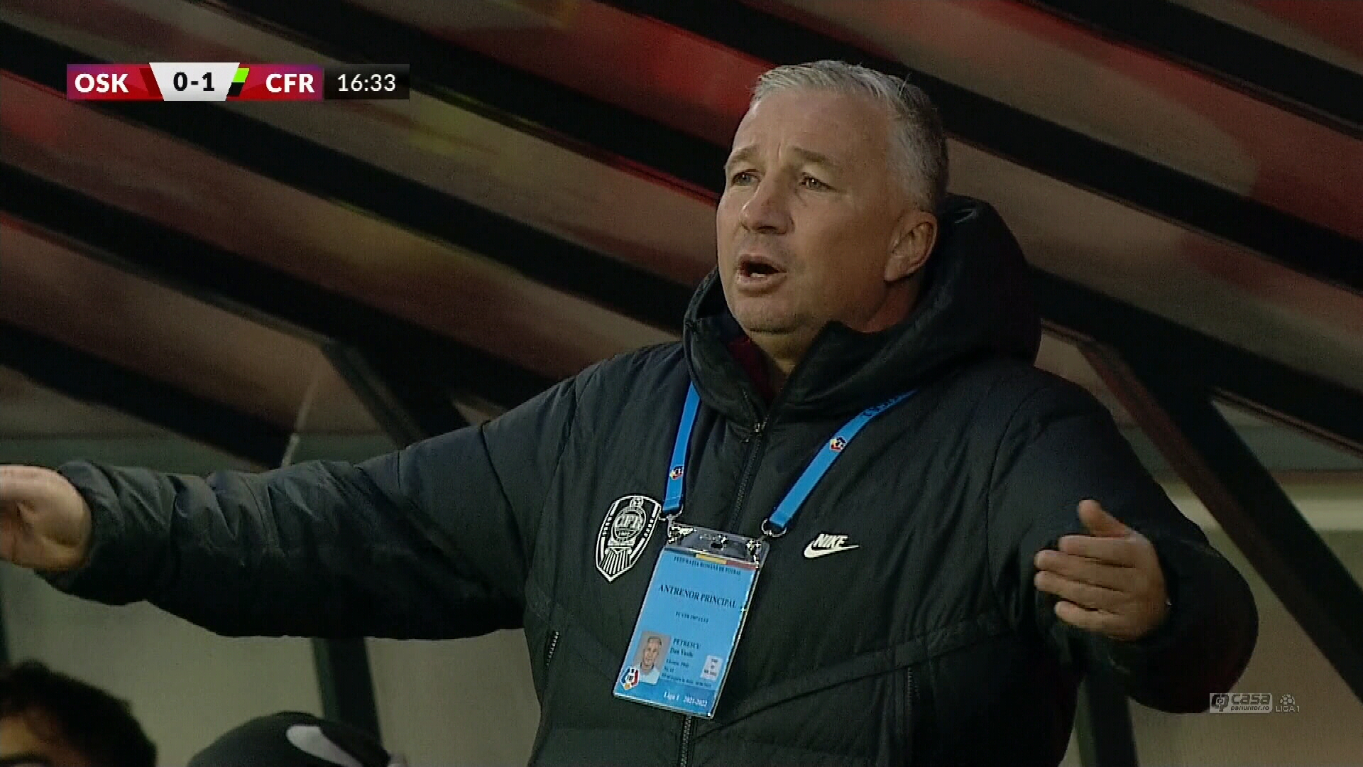 Dan Petrescu, exasperat de un jucător în meciul Sepsi – CFR Cluj. Reacția antrenorului