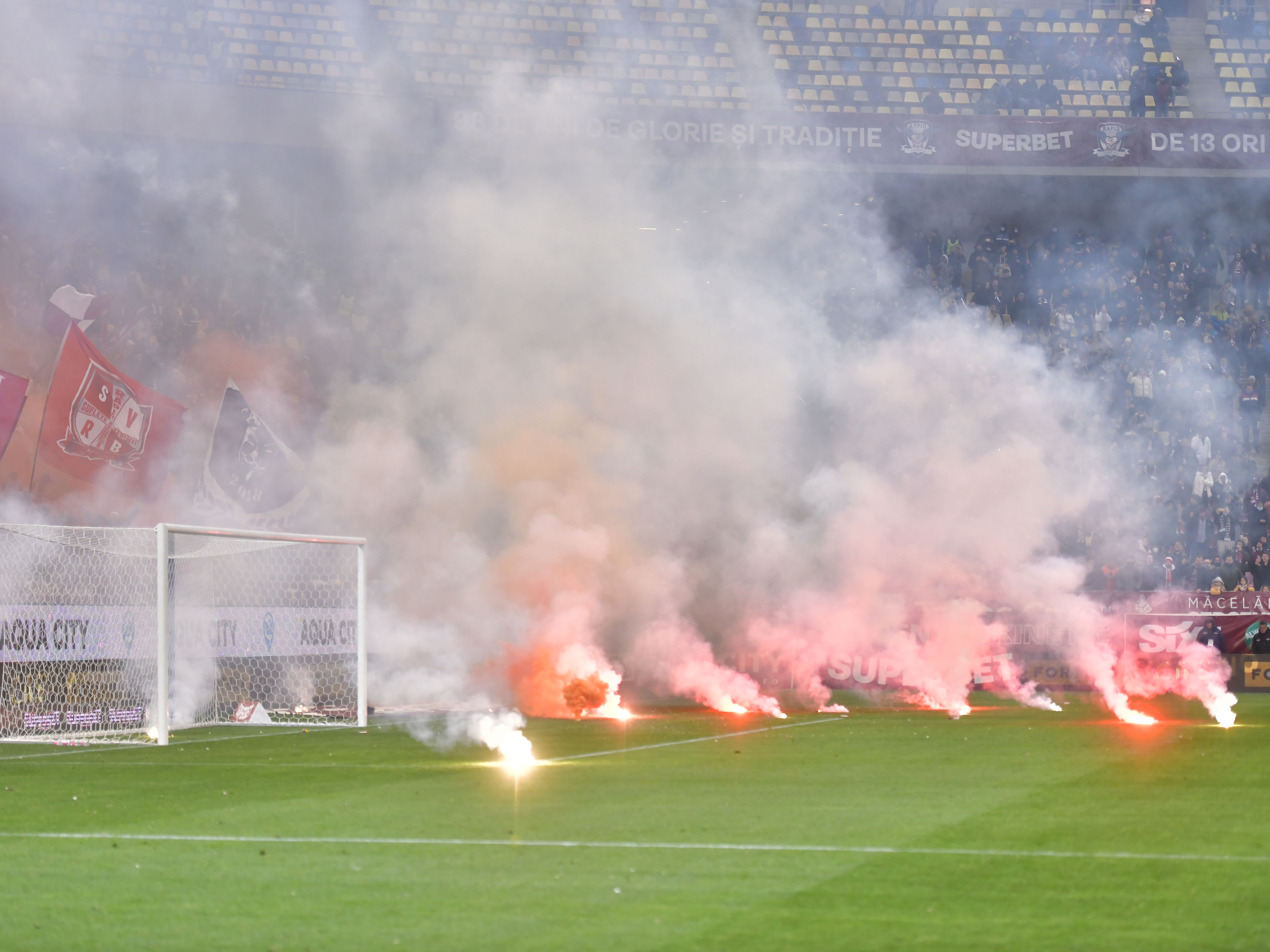 Program play-out Liga 1, sezonul 2021-2022. "Balul" este deschis de Rapid-Dinamo