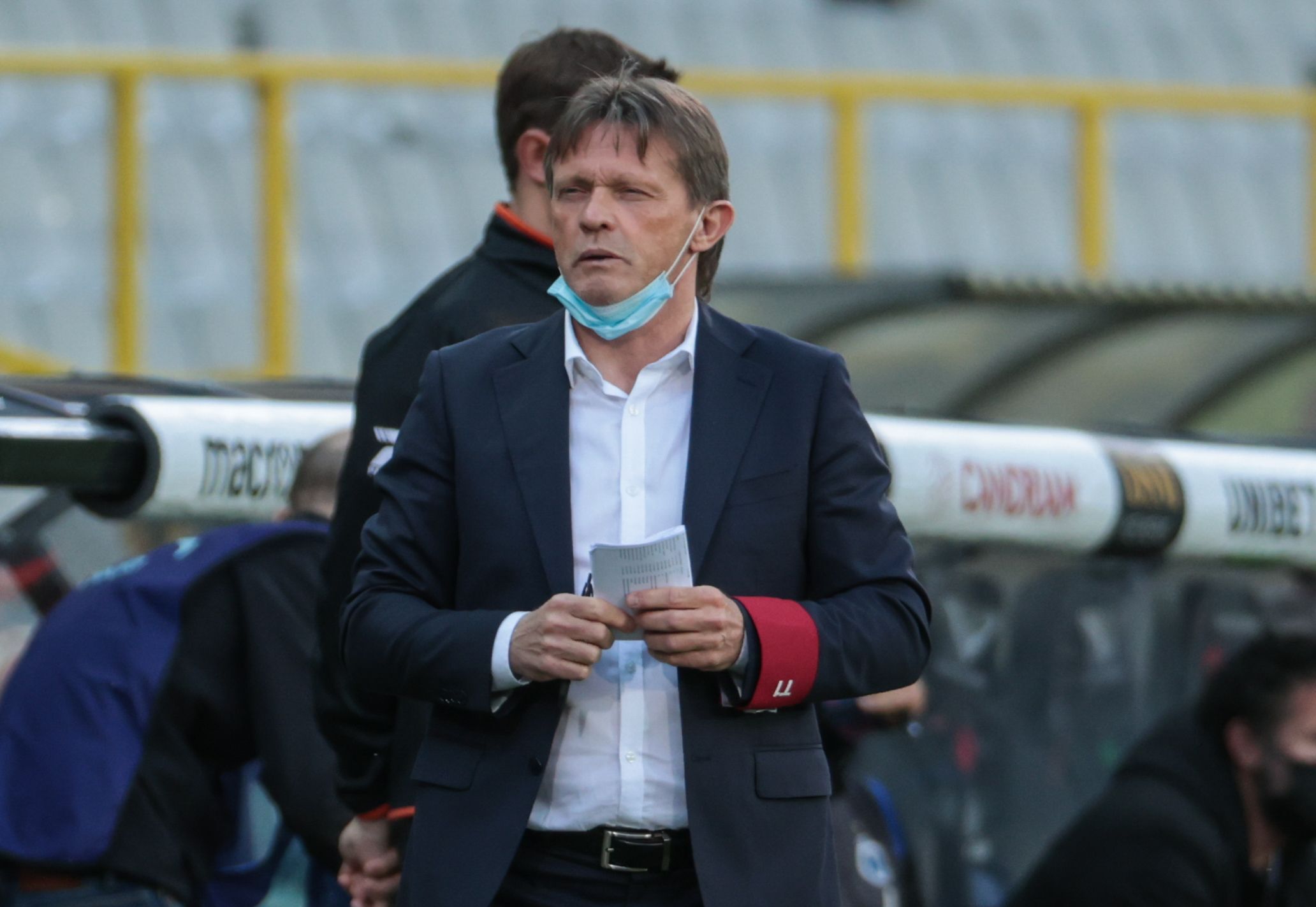 Rușii au dat buzna la bancomate! Francky Vercauteren: ”E aglomeraţie. Vor să scoată cât mai mulţi bani numerar”