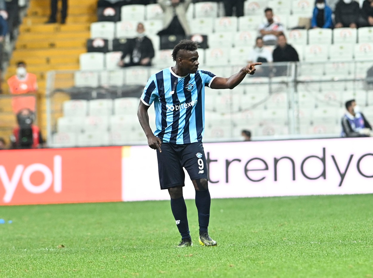 "Nebunul" Mario Balotelli, declarație în stilul caracteristic. "Sunt la fel de bun ca Messi și Ronaldo"