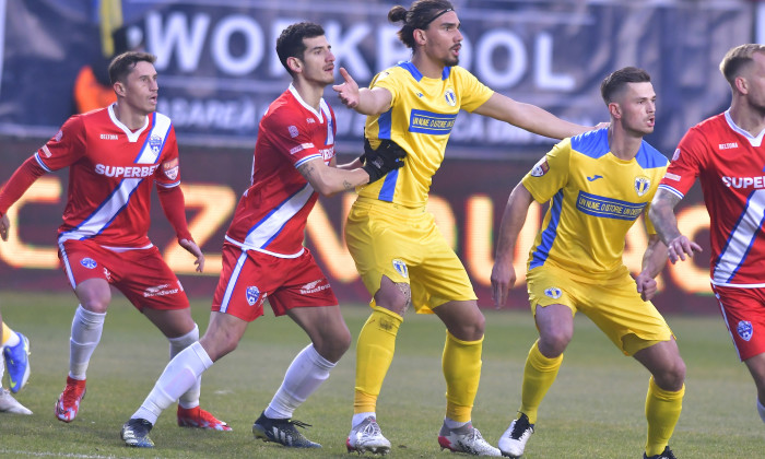 FOTBAL:PETROLUL PLOIESTI-AS FC BUZAU, LIGA 2 CASA PARIURILOR (5.03.2022)