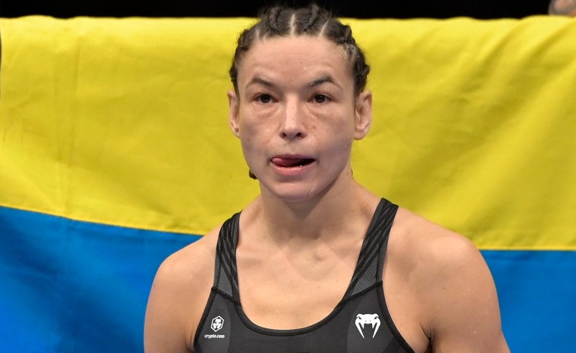 O luptătoare din Ucraina a luat microfonul și i-a transmis cuvinte grele lui Vladimir Putin chiar de pe ringul UFC