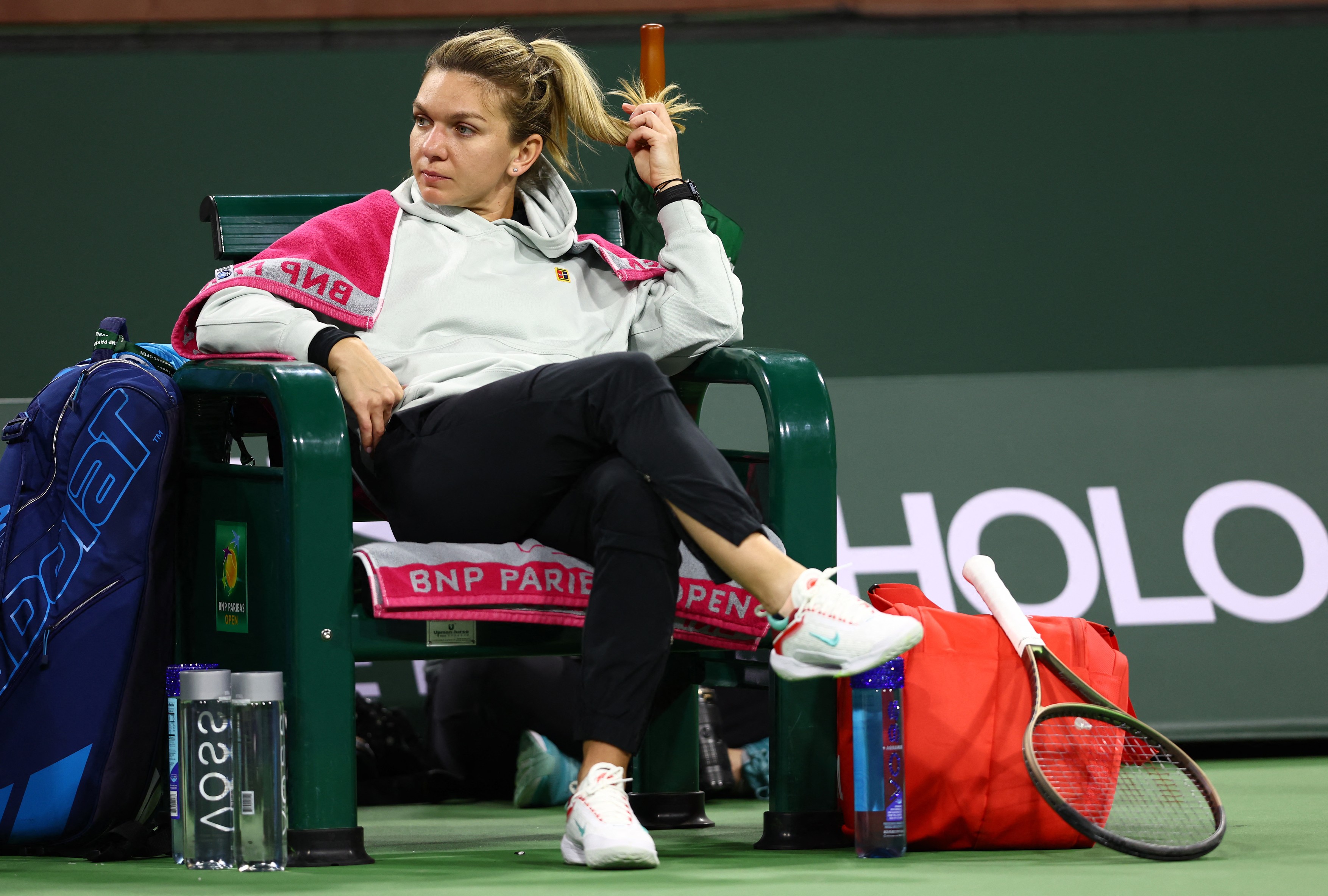 Simona Halep a pierdut în prima apariție de la Indian Wells: E greu să joci fără încălzire