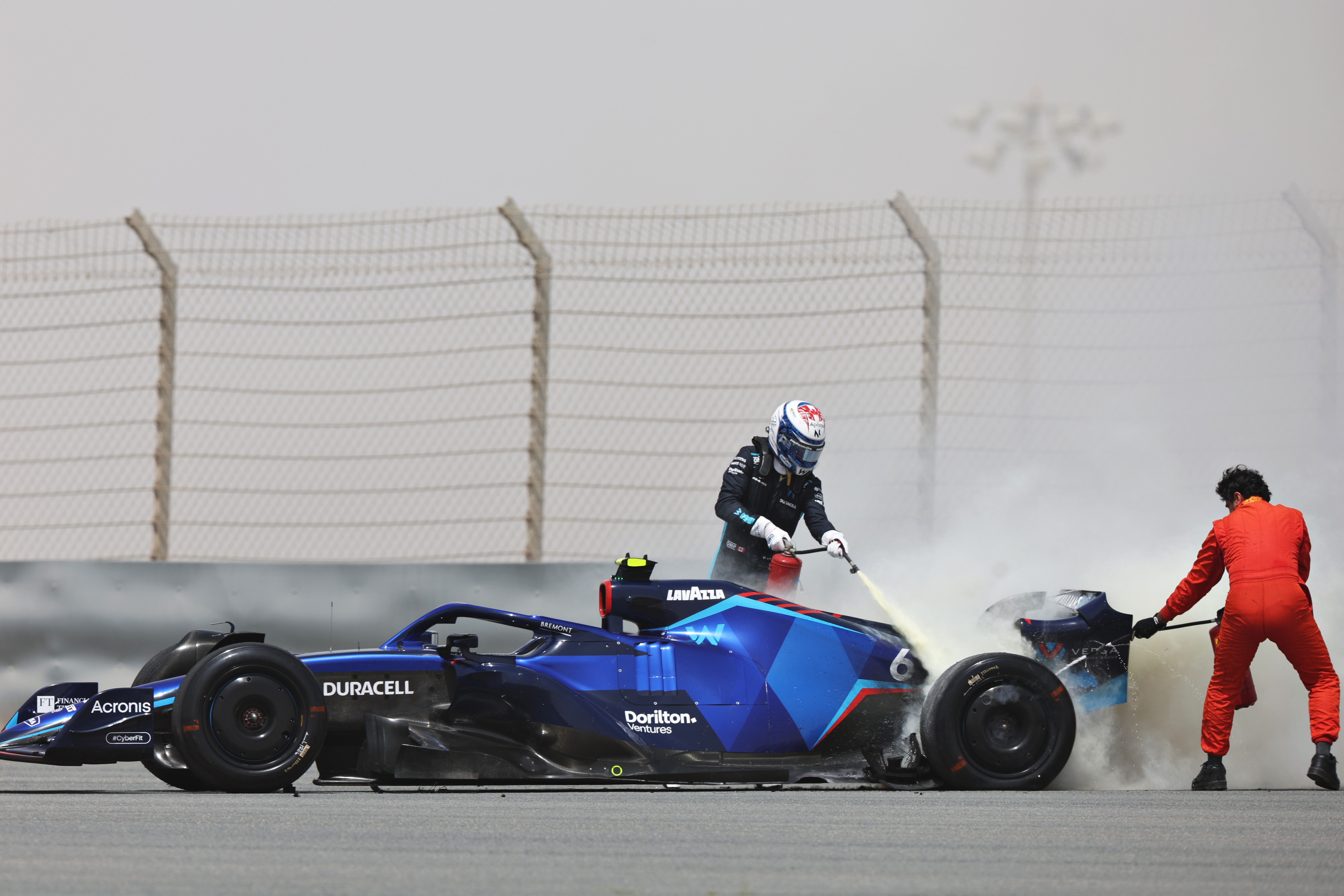 Incendiu în timpul antrenamentului de Formula 1. Ce s-a întâmplat la Bahrain