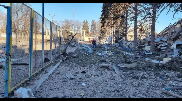 Stadionul celor de la FC Desna, complet distrus de bombardamente / Foto: Instagram - @FCShakhtar_eng