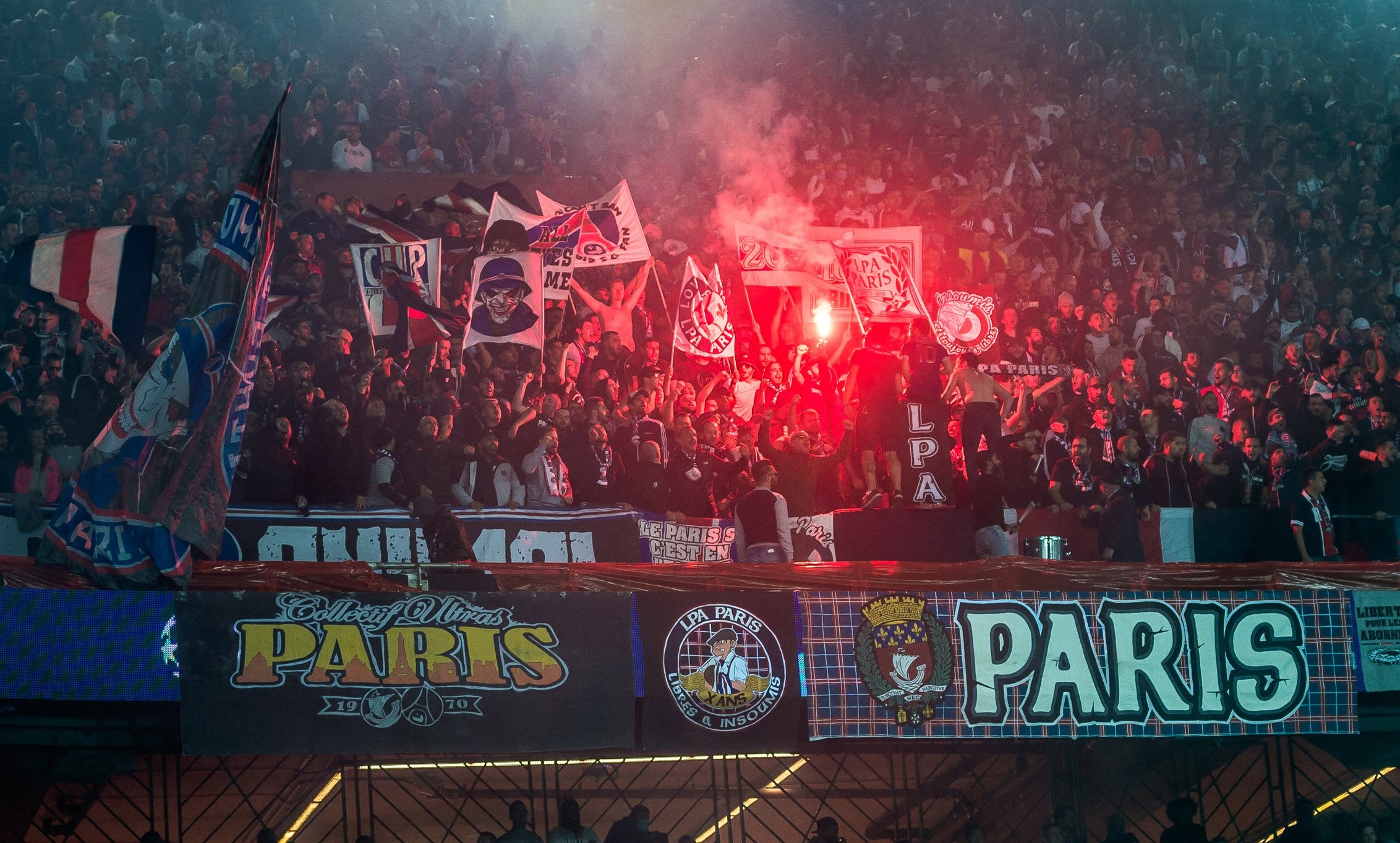 Ultrașii lui PSG s-au ținut de cuvânt! Un singur fotbalist a scăpat de ce s-a întâmplat la revenirea pe Parc des Princes