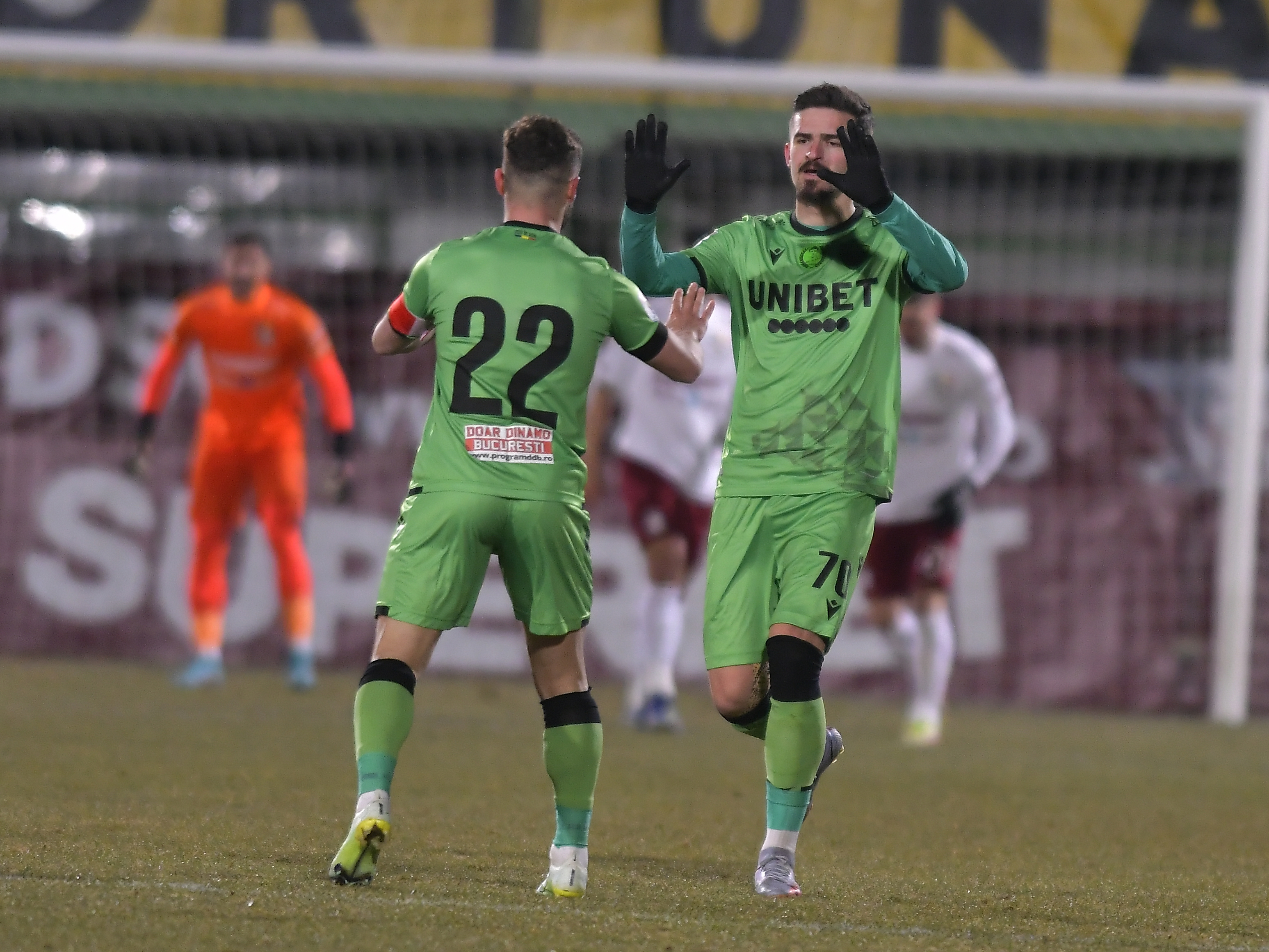 Vlad Morar știe unde s-a pierdut derby-ul cu Rapid, dar are un mesaj clar: Jucăm fiecare meci la victorie