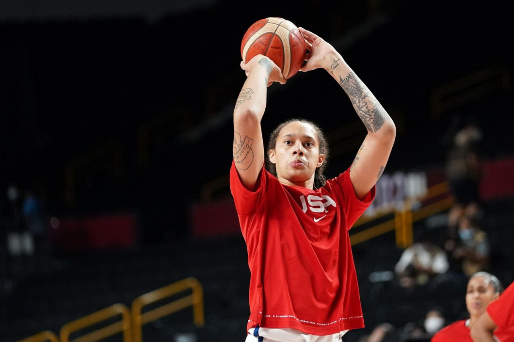Tokyo, Japan. 05th Mar, 2022. Brittney Griner, #15, warms up before the Women's Basketball finals at the Tokyo Olympic Games in Tokyo, Japan, on Sunday, August 8, 2021. Griner has been arrested in Russia on suspicion of illegally drugs at Sheremetyevo Int