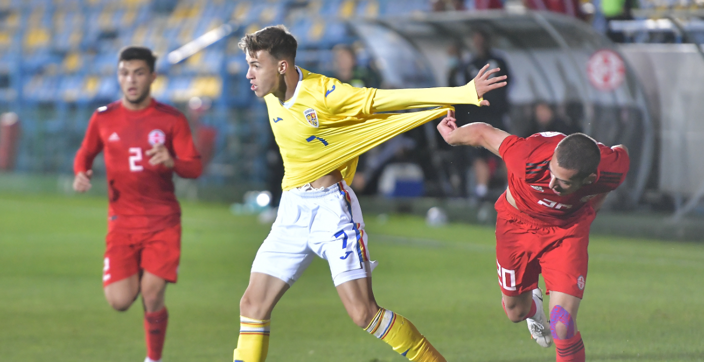 ”Bătaie” pe Octavian Popescu. Florin Bratu a dezvăluit ce alt tânăr jucător se mai află pe lista lui Edi Iordănescu