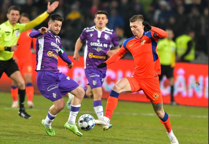 Ce spune Ionuț Șerban după ce l-a lovit pe Florin Tănase și a fost eliminat